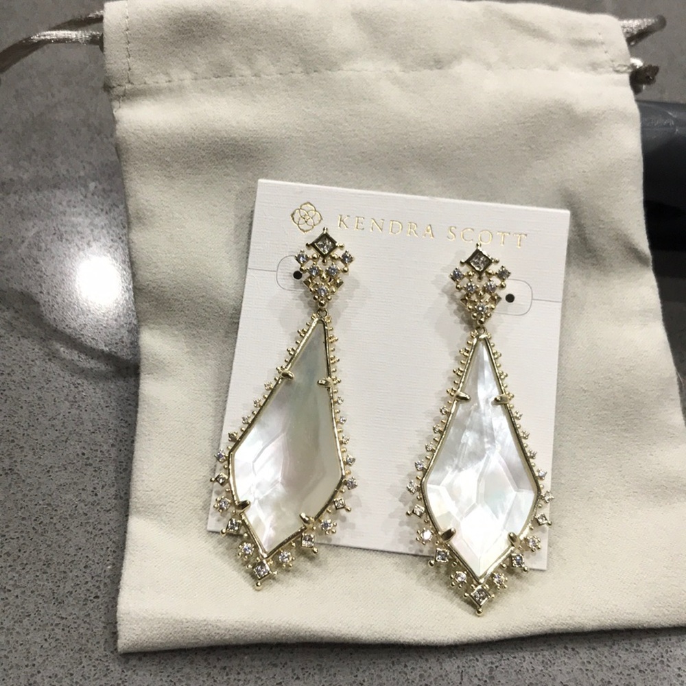 Kendra Scott Martha wedding earrings